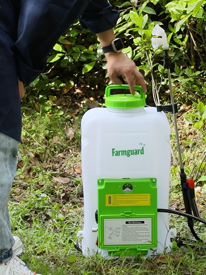 ما هو أفضل بخاخ حقيبة ظهر تعمل بالبطارية؟