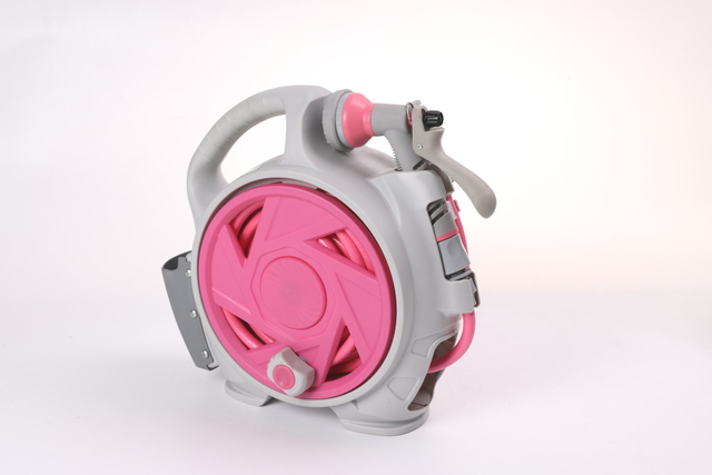 بكرة خرطوم حديقة قابلة للسحب مهنية لغسل سيارات الري